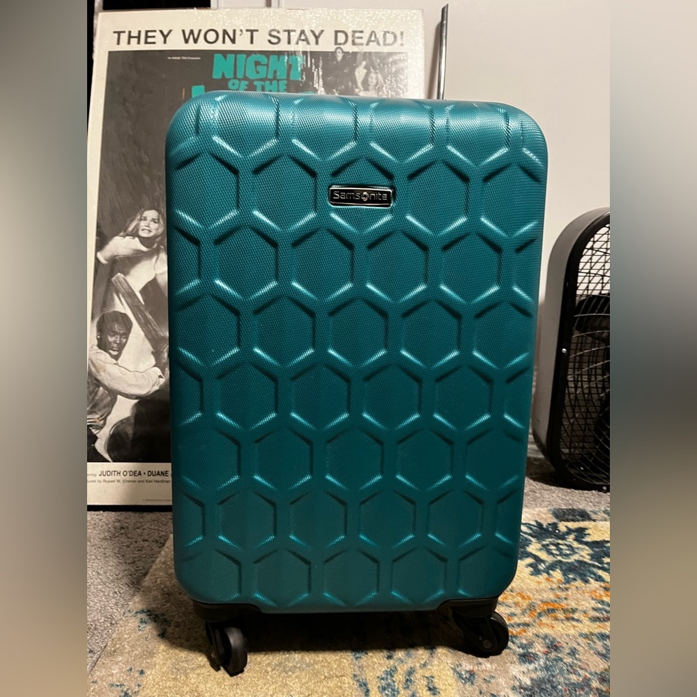Teal Samsonite Suitcase - Hard Shell - Rolling